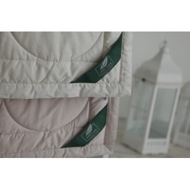 Одеяло Anna Flaum FARBE 200х220 легкое кремовый