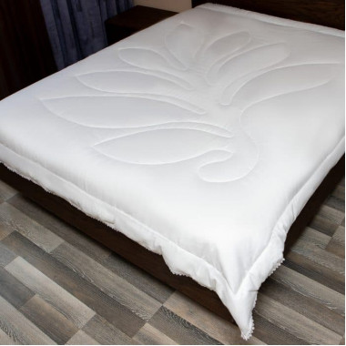 Одеяло всесезонное Nature's Кружевное облако 200х220 премиальный сатин декорирован белым кружевом